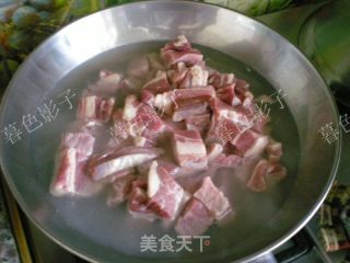 炖牛腩的做法步骤：3