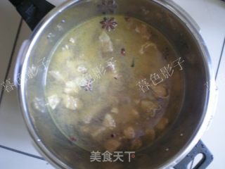 炖牛腩的做法步骤：8