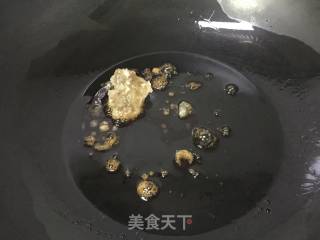 秘制卤猪手的做法步骤：4