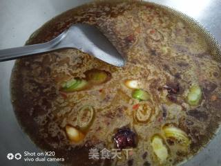 酱炖花白鲢的做法步骤：5