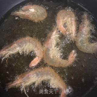 香酥椒盐虾的做法步骤：5