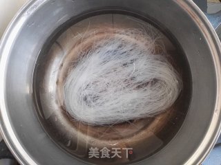 剁椒粉丝蒸虾的做法步骤：4