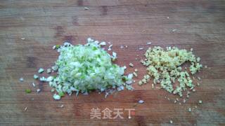 香芹肉丸汤的做法步骤：2