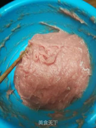 客家猪肉丸的做法步骤：1