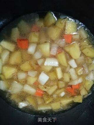 土豆炖萝卜的做法步骤：10