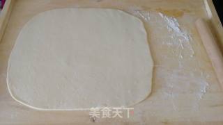 简单易学的花卷的做法步骤：1
