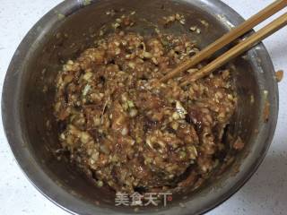 清淡丸子汤的做法步骤：3
