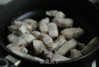 红烧肉的做法步骤：4
