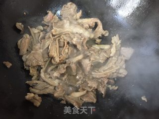 葱爆羊肉卷的做法步骤：6