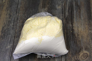 玉米面炉果的做法步骤：2