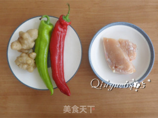 鸡肉炒菊竽的做法步骤：2