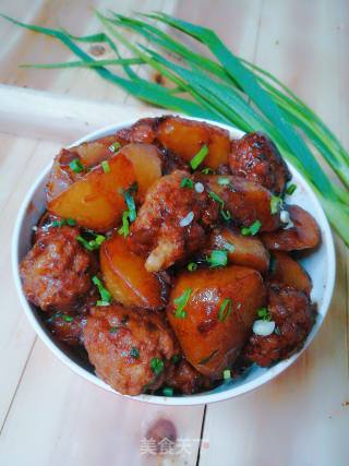 肉丸烧土豆的做法步骤：9