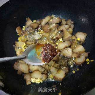 妈妈的味道——腊肉烧豌豆米的做法步骤：7