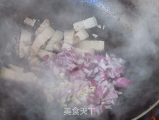 韩式酸菜炒年糕的做法步骤：4