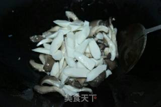 平菇炒山药的做法步骤：4