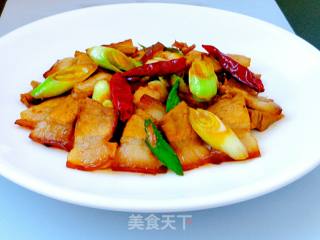 葱爆五花肉的做法步骤：3