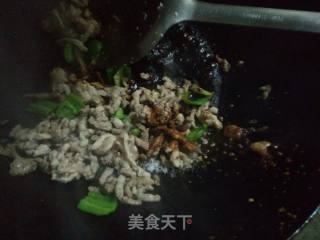 青椒肉蛋末——妈妈的味道的做法步骤：5