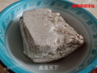 荔浦芋扣肉的做法步骤：1