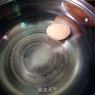 妈妈的味道——碎蛋三明治的做法步骤：1
