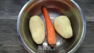 酥脆的土豆丸子的做法步骤：2