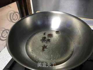 烤乳猪头烩酸菜的做法步骤：9