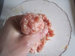南煎丸子的做法步骤：3