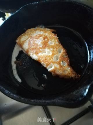 荷叶饼煎蛋的做法步骤：12