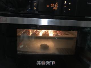 蓝莓酱南瓜花卷的做法步骤：16
