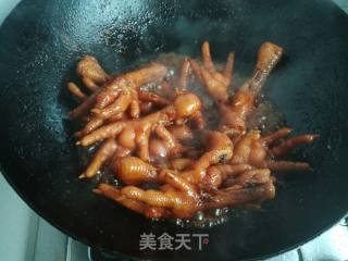 红烧鸡爪的做法步骤：7