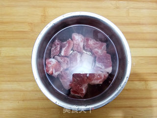 豆豉排骨蒸豆腐的做法步骤：2
