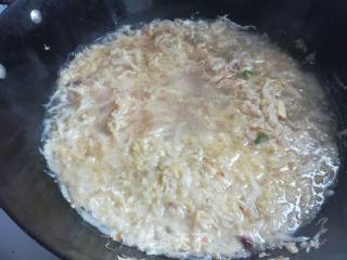 酸菜炖白肉粉条的做法步骤：11