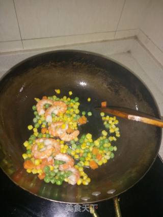杂蔬炒虾仁的做法步骤：5