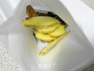 晶莹剔透水晶皮皮冻的做法步骤：15