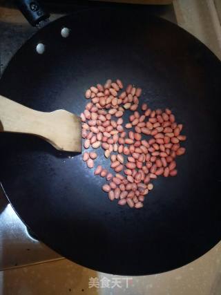 花生芝麻糖的做法步骤：3