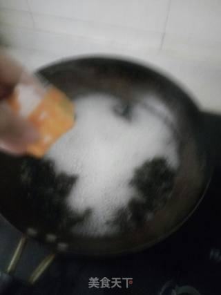 紫菜蛋花汤的做法步骤：3