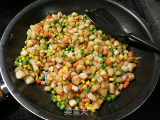 五香肉末土豆丁的做法步骤：6
