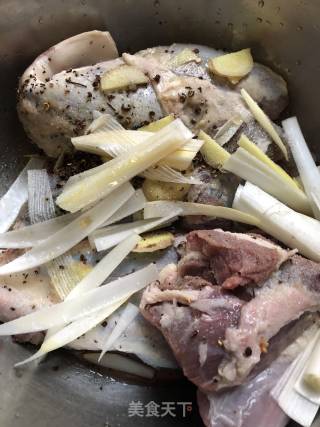 自家秘制酱牛肉的做法步骤：3