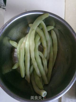 素炒芸豆丝的做法步骤：1