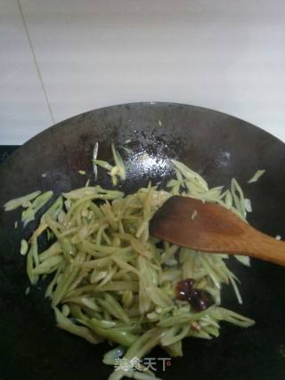 素炒芸豆丝的做法步骤：4