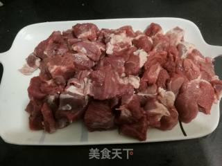 羊肉炖萝卜的做法步骤：2