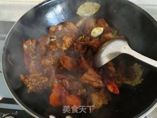 红红火火的红烧羊肉的做法步骤：5