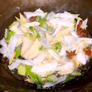 梅菜扣肉的做法步骤：7