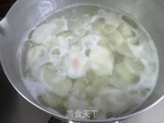 淮山鸡蛋甜汤的做法步骤：6