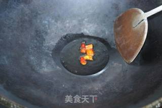 红烧鸭掌的做法步骤：3