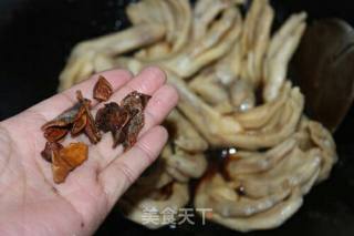 红烧鸭掌的做法步骤：7