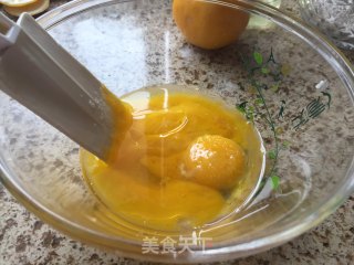 橙香蓝莓蛋糕卷的做法步骤：7