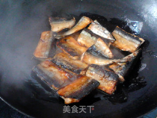 日式沙拉汁烧秋刀鱼的做法步骤：8