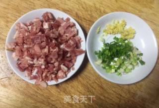 不用蒸不用捣的黑椒培根土豆泥的做法步骤：3