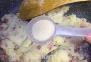 不用蒸不用捣的黑椒培根土豆泥的做法步骤：8