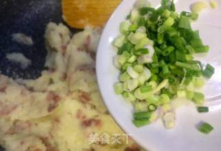 不用蒸不用捣的黑椒培根土豆泥的做法步骤：11